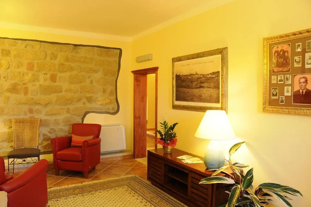 La Casa Di Babbai Hotel Nuchis 2*,  Olaszország