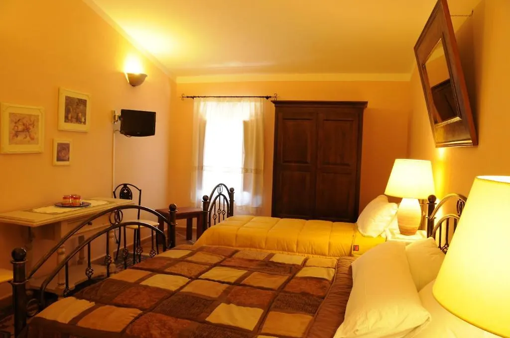 La Casa Di Babbai Hotel Nuchis 2*,