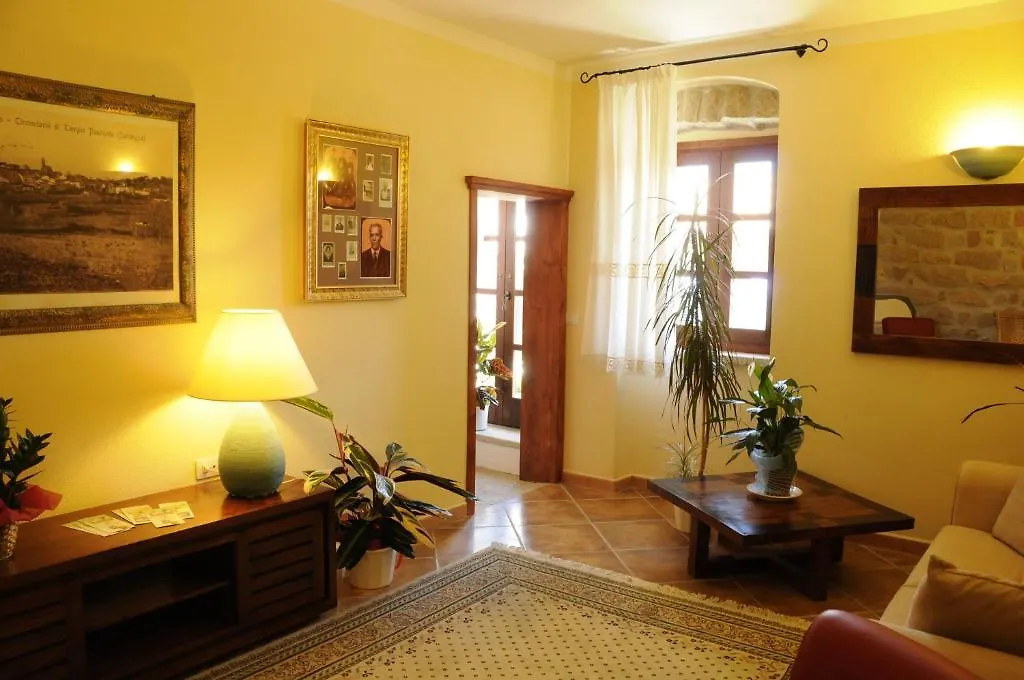 La Casa Di Babbai Hotel Nuchis Italy